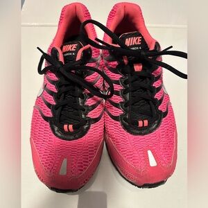 Nike Torch 4, Neon Pink, size 11